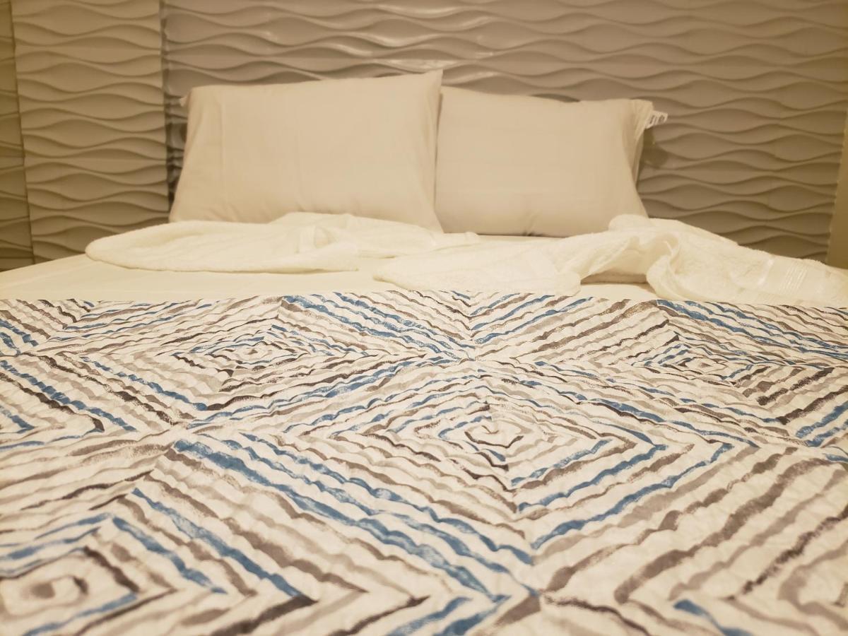 Solar Teixeira Flats Hotel ปอร์โต จิ กาลินญาส ภายนอก รูปภาพ