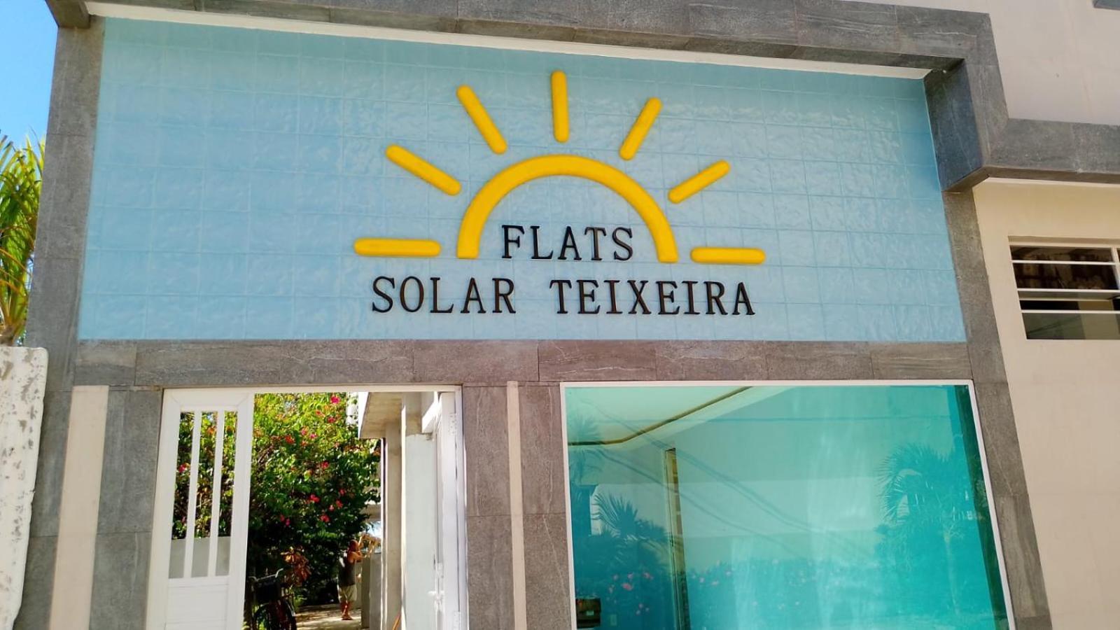 Solar Teixeira Flats Hotel ปอร์โต จิ กาลินญาส ภายนอก รูปภาพ