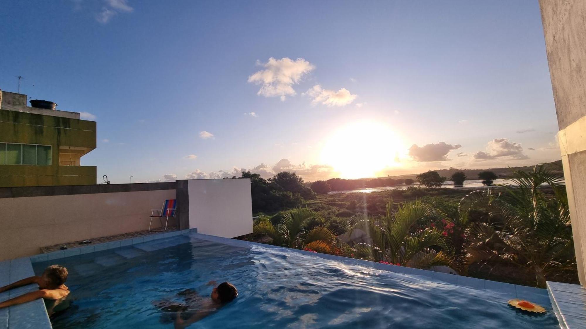 Solar Teixeira Flats Hotel ปอร์โต จิ กาลินญาส ภายนอก รูปภาพ